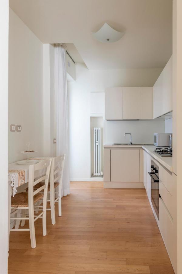 Casa Gramsci Luxury Apartment Pesaro Exterior foto