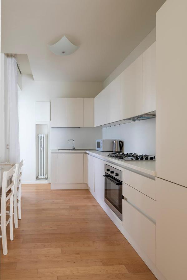 Casa Gramsci Luxury Apartment Pesaro Exterior foto