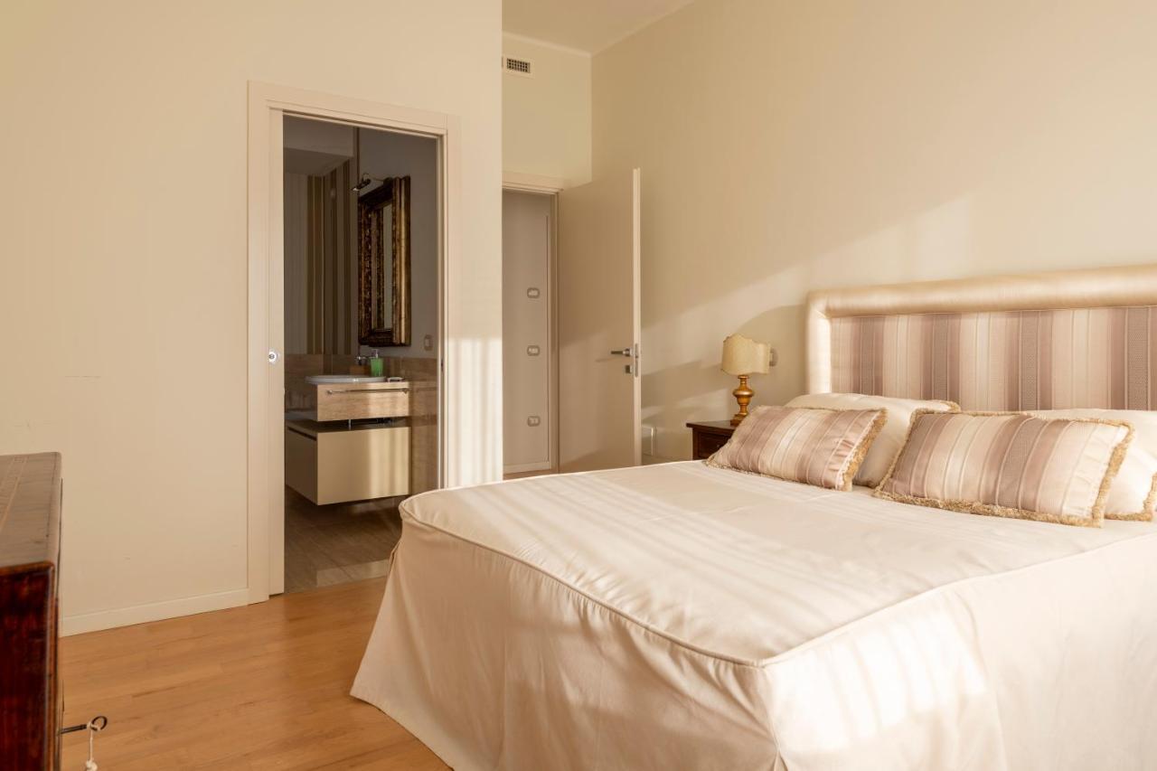 Casa Gramsci Luxury Apartment Pesaro Exterior foto