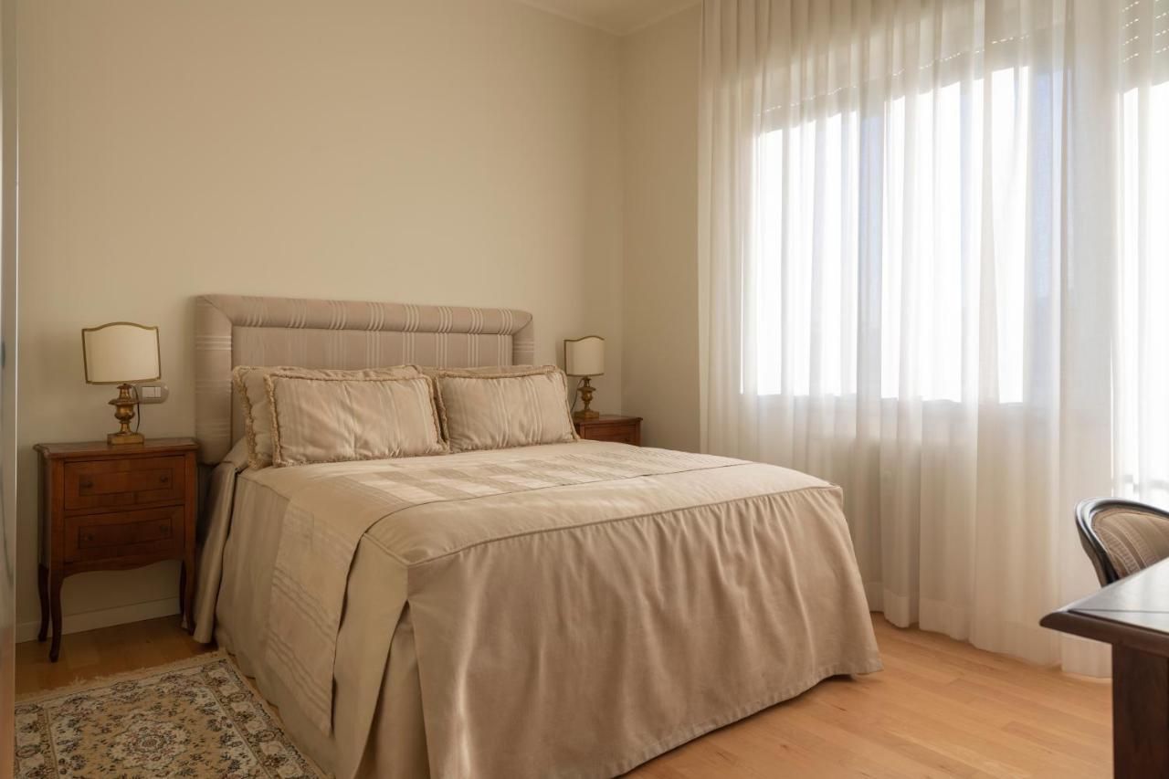 Casa Gramsci Luxury Apartment Pesaro Exterior foto