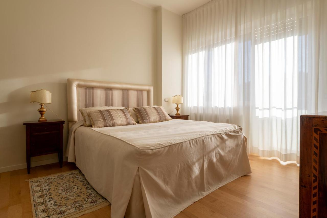 Casa Gramsci Luxury Apartment Pesaro Exterior foto